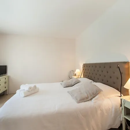 Deidiere 6pers/piscine/petanque/clim Saint-Cyr-sur-Mer