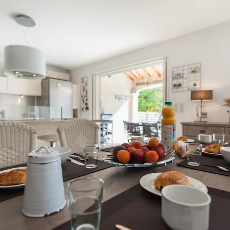 Deidiere 6pers/piscine/petanque/clim * Saint-Cyr-sur-Mer