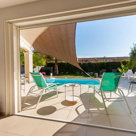 Deidiere 6pers/piscine/petanque/clim Saint-Cyr-sur-Mer